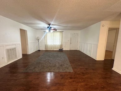 1296 Boone Rd, Adel, GA 31620 - photo 4