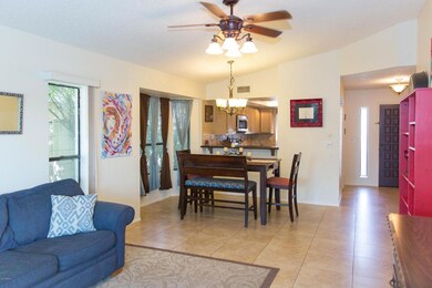 409 Beverly Lane  |  Round Lens Photogra
