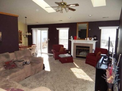 12653 Mead Ct, Fishers, IN 46038 - photo 4