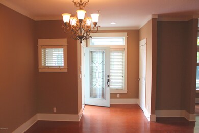 Dining Area Photo 2