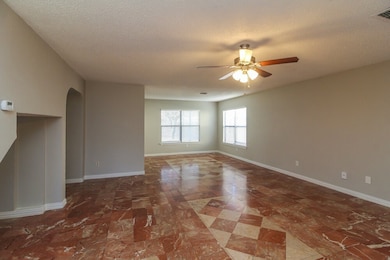 unlisted-address, Grand Prairie, TX 75052 - photo 2
