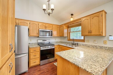 12379 Zea St NW, Coon Rapids, MN 55433 - photo 4