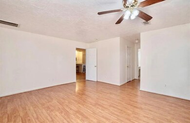 10422 Hufsmith Rd unit HOUSE A, Tomball, TX 77375 - photo 7