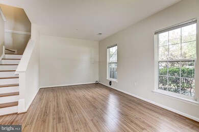 8735 Bright Meadow Ct, Odenton, MD 21113 - photo 7