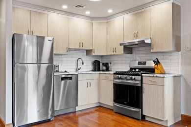 263 North St unit 3, Boston, MA 02113 - photo 5