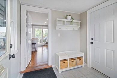 94 Pleasant St, Wakefield, MA 01880 - photo 2