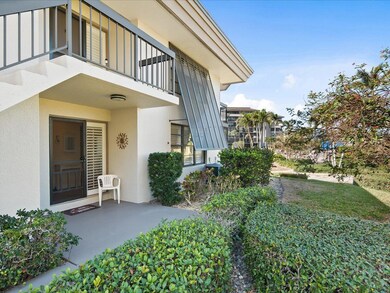 05-687 Seaview Ct D2 Marco Island FL-36