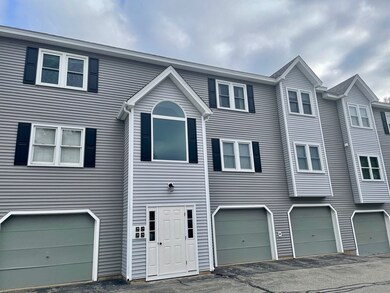 74 Tennis Plaza Rd unit 32, Dracut, MA 01826 - photo 2