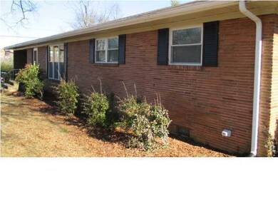 2060 Oak St NW, Cleveland, TN 37311 - photo 2