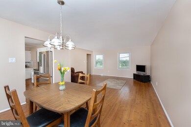 2929 Michelle Rd, Manchester, MD 21102 - photo 3