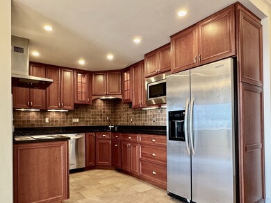 Harbor Towers unit 26D, Boston, MA 02110 - photo 5