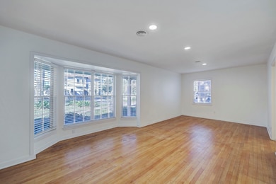 842 Riedel Dr, Houston, TX 77024 - photo 5