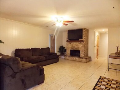 1535 Englewood Dr, Slidell, LA 70458 - photo 2