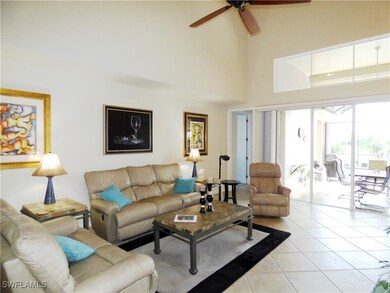 LIVING ROOM AREA