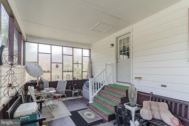 1119 Harpers Ferry Rd, Knoxville, MD 21758 - photo 5