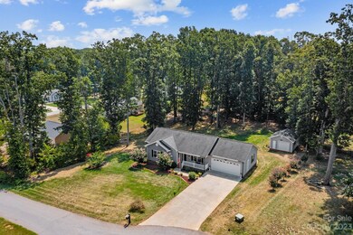 117 Bluff Ct, Statesville, NC 28625 - photo 3