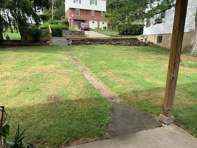 Large level yard