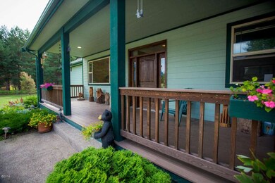 Exterior 5