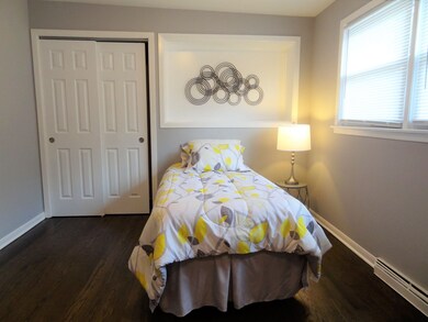 3n555 Wilson St, Elmhurst, IL 60126 - photo 4