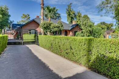 350 E Monte Vista Rd., Phoenix, AZ 85004