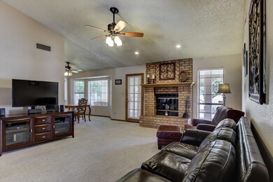 758 N 39th Way-10