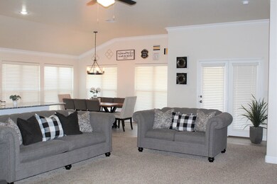 900 Saguaro Cir, Odessa, TX 79765 - photo 5