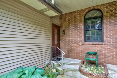 4-web-or-mls-646-spring-ln