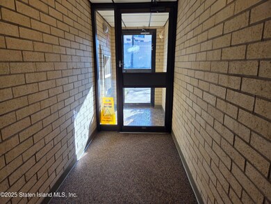 15 Kathy Place unit 3A, Staten Island, NY 10314 - photo 2