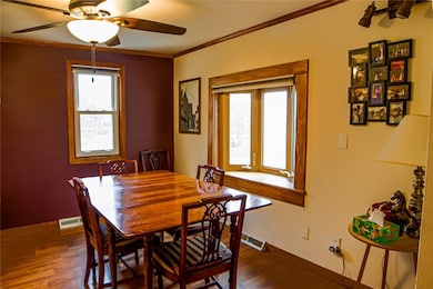 2908 6th St, Eau Claire, WI 54703 - photo 6