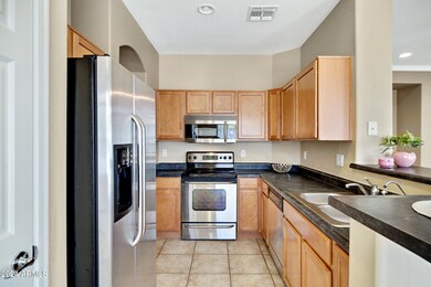1340 E Weatherby Way-10