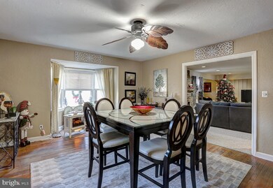 1105 Francis Ave, Halethorpe, MD 21227 - photo 5