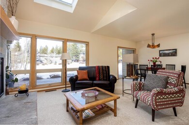 17651 Bittern Ln, Sunriver, OR 97707 - photo 4
