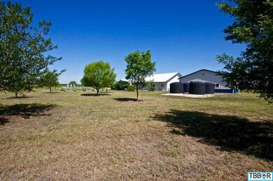 9637 Lost Prairie Ln, Temple, TX 76501 - photo 2