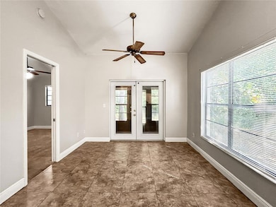 11746 Spring Tree Ln, Port Richey, FL 34668 - photo 5