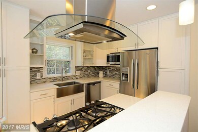 2406 Claremont Dr, Falls Church, VA 22043 - photo 5