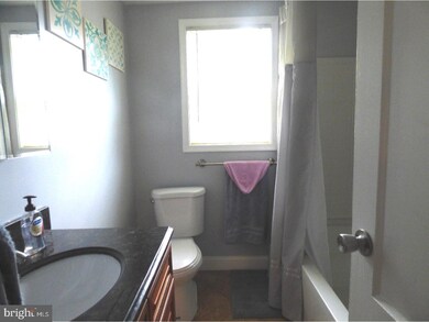 1370 Arnold Ave, Abington, PA 19001 - photo 7