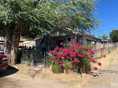 1921 Miller St, Bakersfield, CA 93305 - photo 5