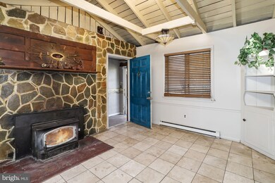 10801 Javins St, Glenn Dale, MD 20769 - photo 4