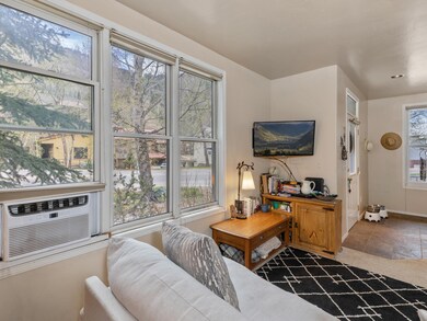 629 W Colorado Avenue Unit A-004-005-Liv