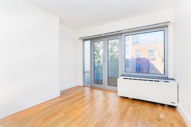636 E 11th St unit 3G, New York, NY 10009 - photo 6