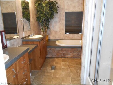 1228 Bull Run Rd, Waverly, WV 26184 - photo 3