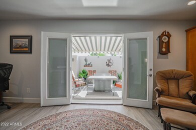 Arizona Room to Lanai