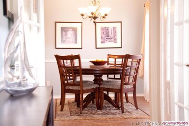 Large Dinning Area,