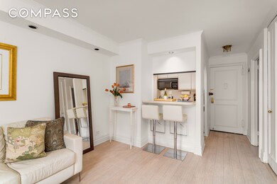 The Gaylord unit 6K, New York, NY 10022 - photo 3