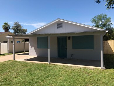 2526 N 30th St, Phoenix, AZ 85008 - photo 4