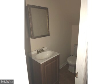 922 Cedar St, Camden, NJ 08102 - photo 6