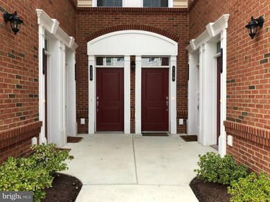 23286 Southdown Manor Terrace unit 115, Ashburn, VA 20148 - photo 3