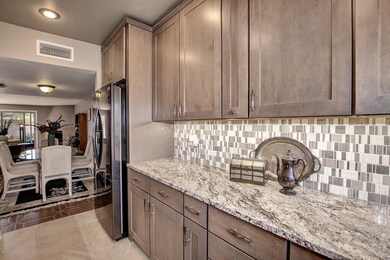 Granite, LG Appliances & New Cabs