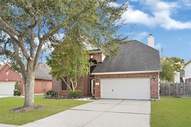 409 Colebrook Ln, Dickinson, TX 77539 - photo 2
