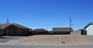 304 Santa fe Dr unit 26, Alamogordo, NM 88310 - photo 2